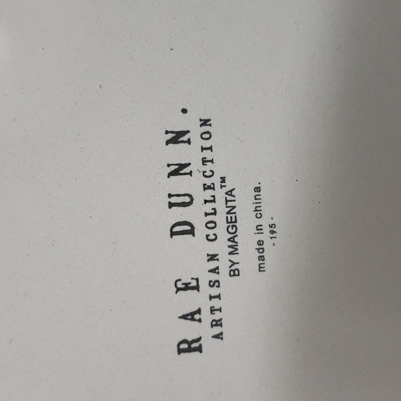 Rae Dunn Light Green "FALL IN LOVE" Ceramic Leaf Shaped Plaque - Picture 3 of 4